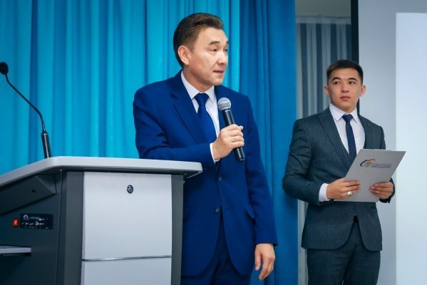 Мектепке дейінгі білім беруді дамыту  мәселесіне арналған республикалық семинардың ашылуында "Астана" Халықаралық ғылыми кешені басқарушы директорының сөйлеген сөзі 