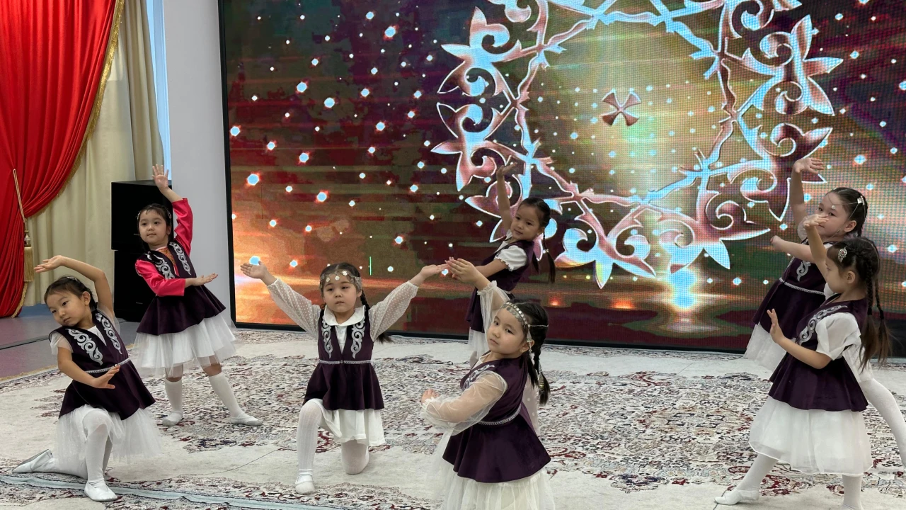 Көрісу күні: Наурыз мерекесі қарсаңында ұрпақтарды біріктіретін дәстүрлер 