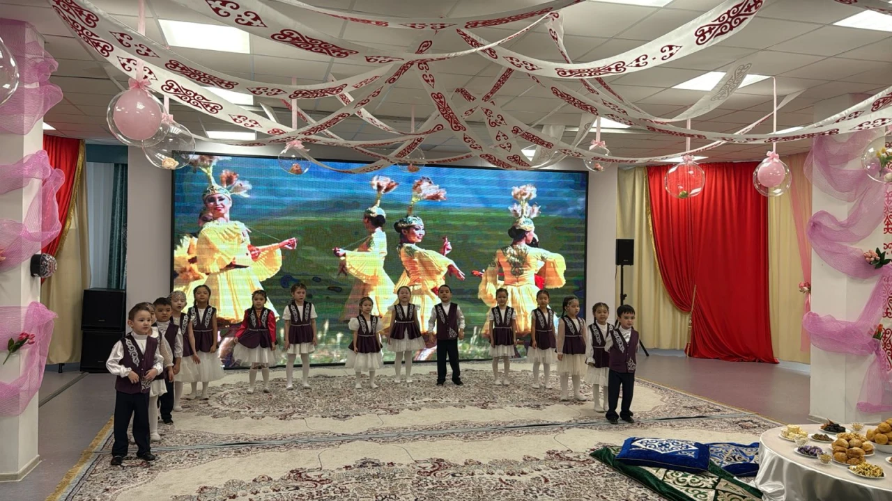 Көрісу күні: Наурыз мерекесі қарсаңында ұрпақтарды біріктіретін дәстүрлер 