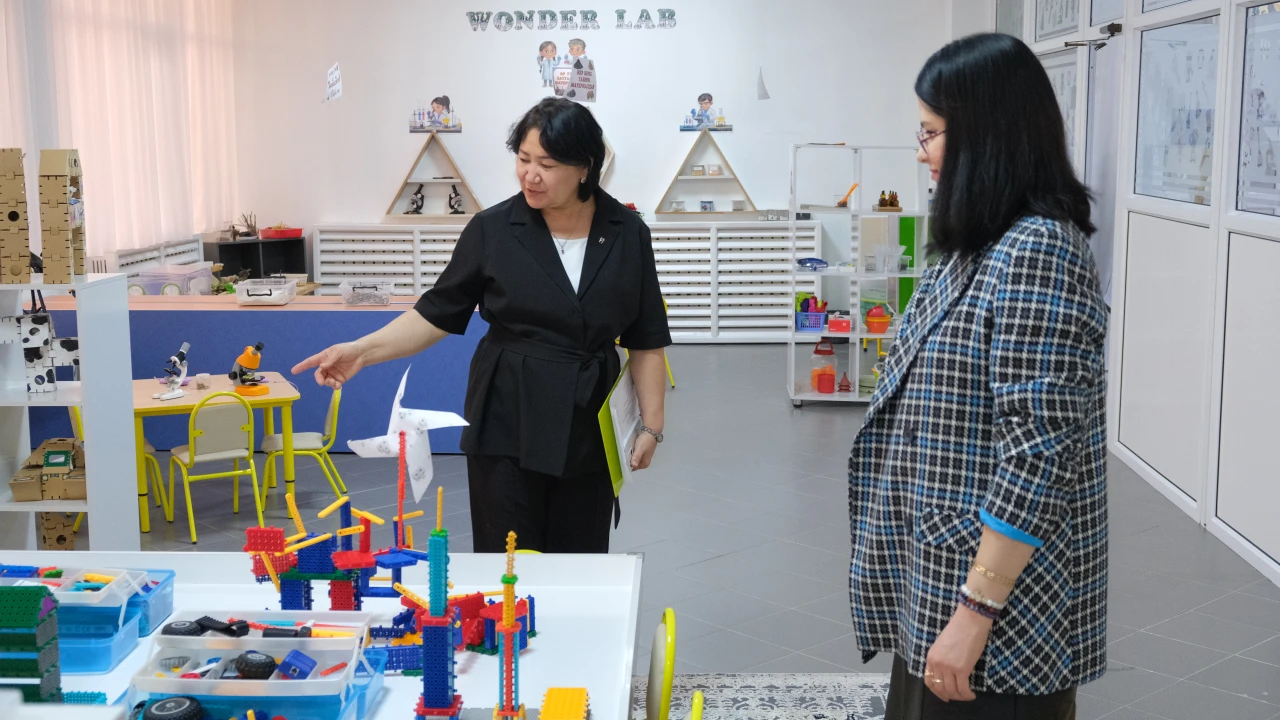 Детский сад «Қарлығаш» успешно прошёл международную институциональную аккредитацию МАНАоКО 