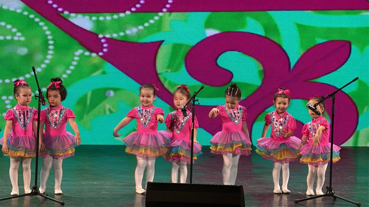 Алғашқы қадамнан ашылатын талант: «Қарлығаш» тәрбиеленушілері «Бала Шабыты» халықаралық байқауының жеңімпаздары 