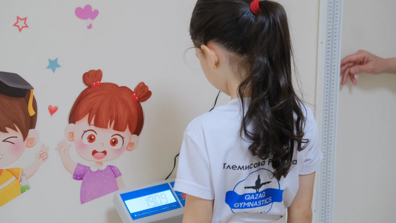 Чекаптардан жүйеге дейін: денсаулық білім беру ортасының ажырамас бөлігіне айналған сәт 