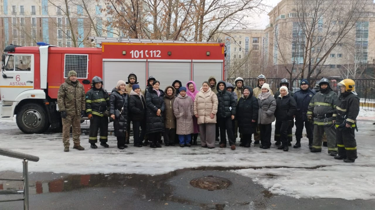 Учение по противопожарной безопасности в детском саду «Қарлығаш» 