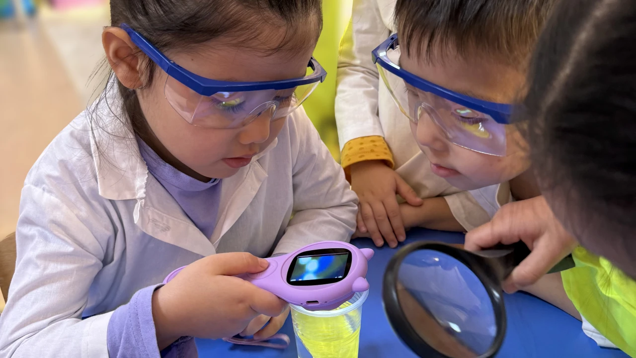 Первые шаги в цифровом мышлении: как формируются навыки будущего у детей — от «Бастау» до ИИ 