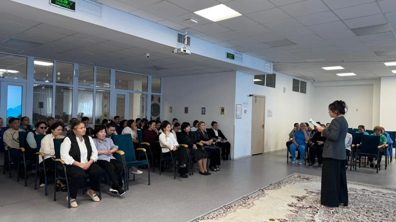 В детском саду «Қарлығаш» МЦ УДП РК проведены информационно-разъяснительные мероприятия по антикоррупционной политике 