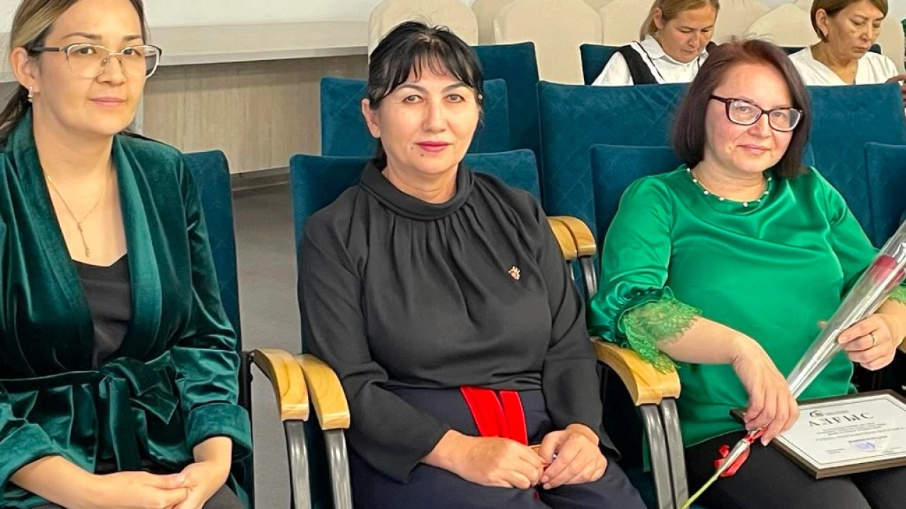 «Қарлығаш» балабақшасында ұстаздар мерекесіне орай мерекелік іс – шара өтті