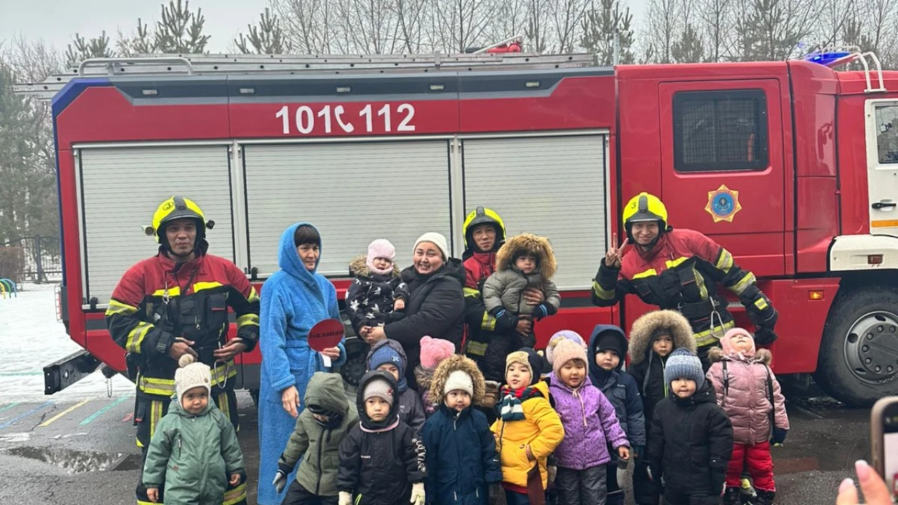 Балаларды ертежастан бастап өртқауіпсіздігі ережелеріне үйретіңіз! 